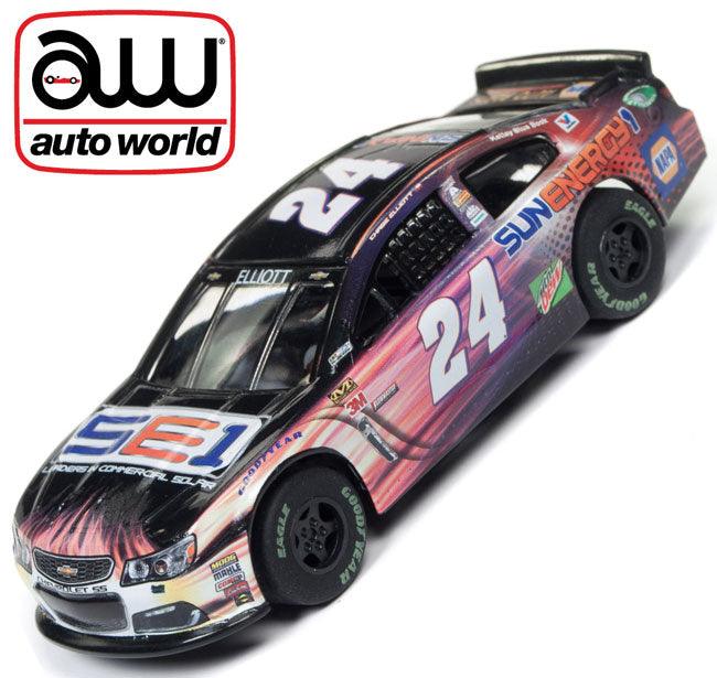 Auto world NASCAR Chase Elliott 2017 Chevy SS #24 Sun Energy AFX Slot - PowerHobby