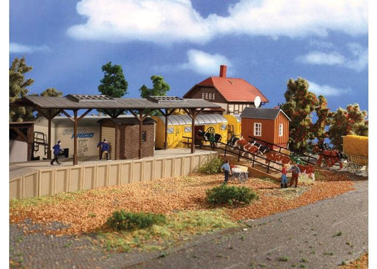 Vollmer 3631 HO Scale Covered Loading Ramp Scenery Structure - PowerHobby