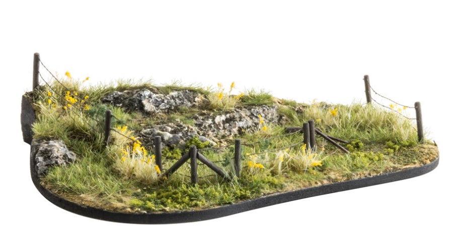 Woodland Scenics A2980 HO Scale Barbed Wire Fence - PowerHobby